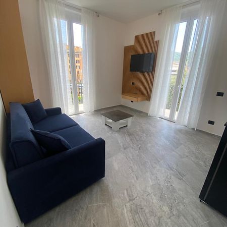 דירות לה ספציה La Casa Della Stazione מראה חיצוני תמונה