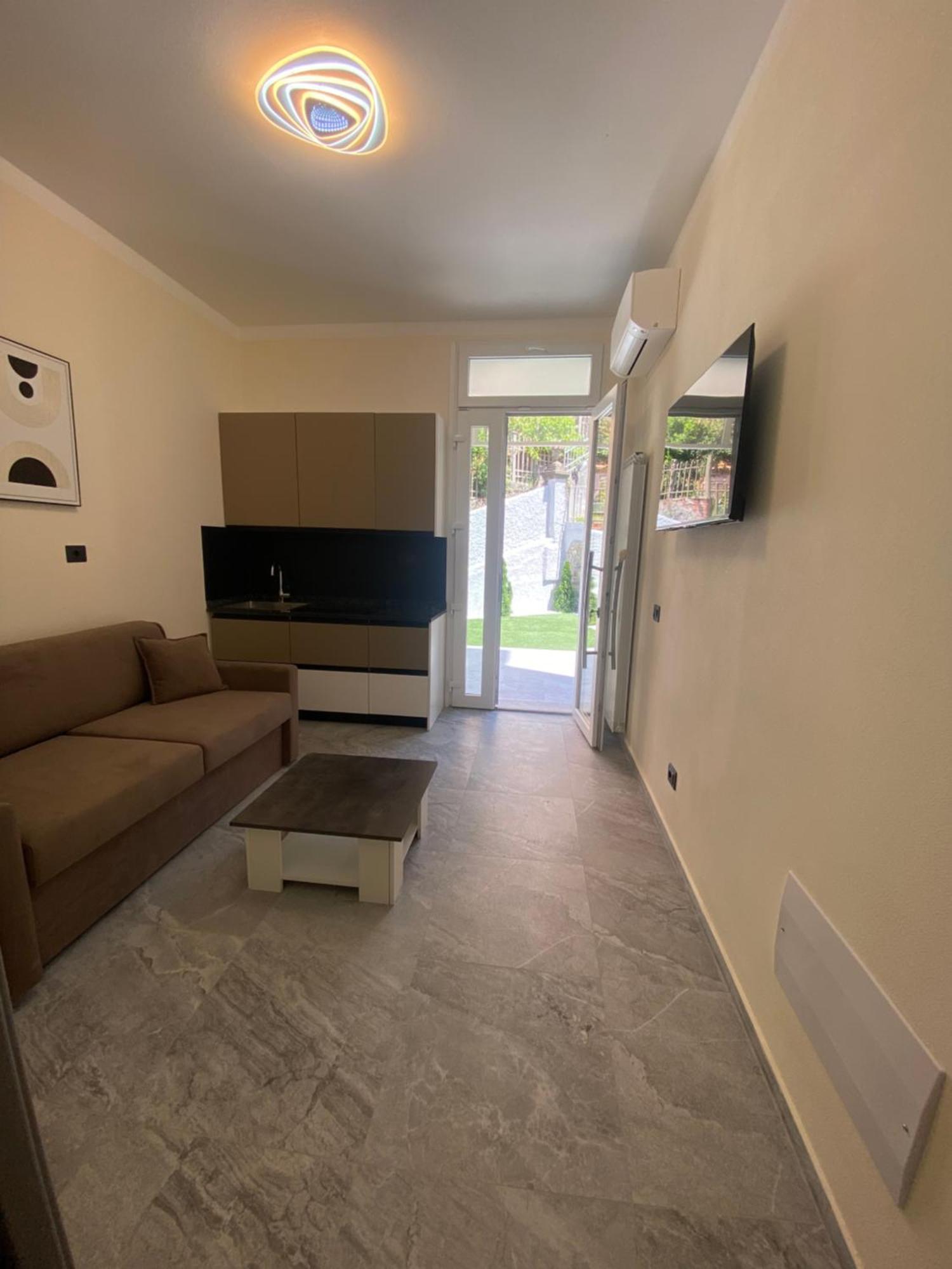 דירות לה ספציה La Casa Della Stazione מראה חיצוני תמונה